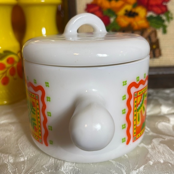 1970´s Avon Patchwork Print Milk Glass Candle Holder/Trinket Dish Soup Mug - Picture 5 of 11